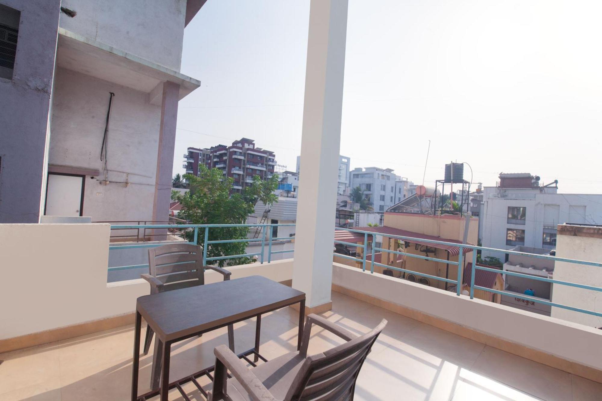 Treebo Park View Hadapsar Hotel Poona Buitenkant foto